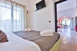 1 makuuhuone, silitysrauta/-lauta, vuodevaatteet