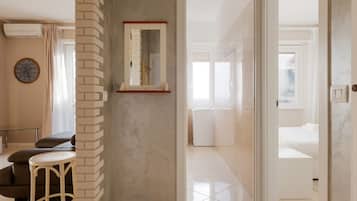 1 chambre, fer et planche à repasser, accès Internet, draps fournis