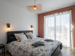 4 chambres, bureau, fer et planche à repasser, Wi-Fi