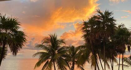 4BDRM PRIVATE HOME IN QUIET RESIDENTIAL COMMUNITY 12 MIN FROM AIRPORT, 30 MIN TO BELIZE CITY