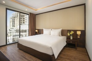 Executive Double Room, 1 King Bed, City View - Palazzo Boutique Hotel (Da Nang)