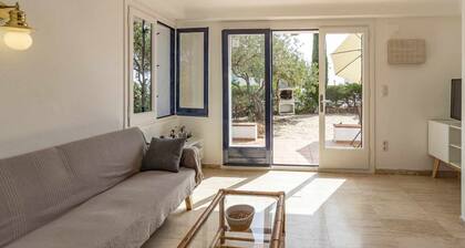 Cau del Llop 70 – Beautiful apartment with garden