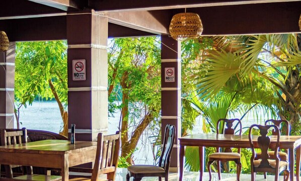 Exterior - Riverside Lodge Bansang (ITC)