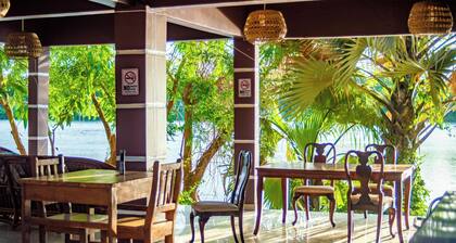 Riverside Lodge Bansang