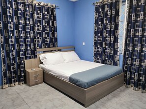 2 soverom, strykejern/-brett, wi-fi og sengetøy