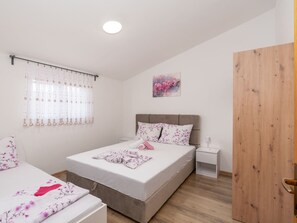 1 bedroom, Internet