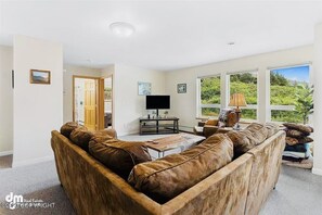 تلفزيون ذكي