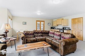 تلفزيون ذكي