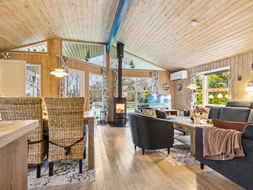 "Alruna" - 350m from the sea by Interhome