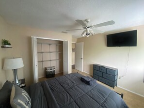 3 Schlafzimmer, Bügeleisen/Bügelbrett, kostenloses WLAN, Bettwäsche