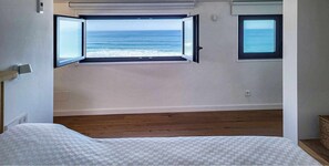 1 bedroom, free WiFi, bed sheets - AG Casa Arnados, 1st linea Playa Razo with terrace (Razo (San Martiño))