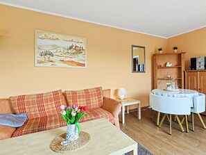 TV - Waterkant by Interhome (Zinnowitz)