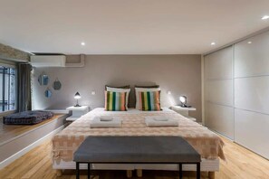 4 slaapkamers, een strijkplank/strijkijzer, wifi, beddengoed