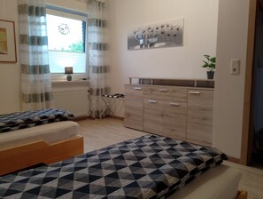 2 bedrooms, free WiFi, bed sheets