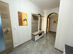 Interior - Apartment 'Wiesenblick' with Balcony and Wi-Fi (Brilon)