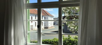 Holiday Home 'Haus Vor Dem Schöneberger Tor' with Private Terrace, Private Garden and Wi-Fi