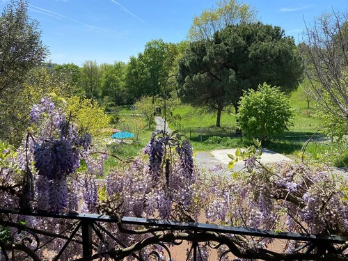 La Guinguette Maison Isolée piscine chauffée, terrain de boule  23 couchages