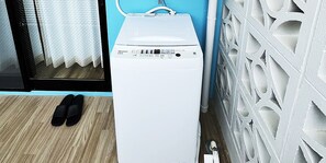 Caja fuerte, wifi gratis, ropa de cama