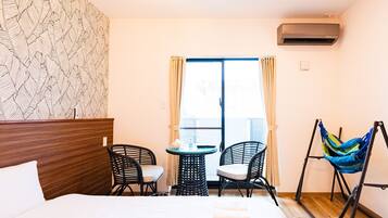 In-room safe, individually decorated, individually furnished, desk