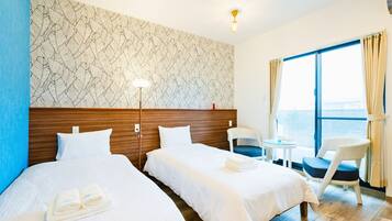 Design Twin Room, Non Smoking, Ground Floor | In-room safe, individually decorated, individually furnished, desk