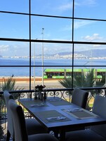 Daily buffet breakfast (TRY 500 per person)