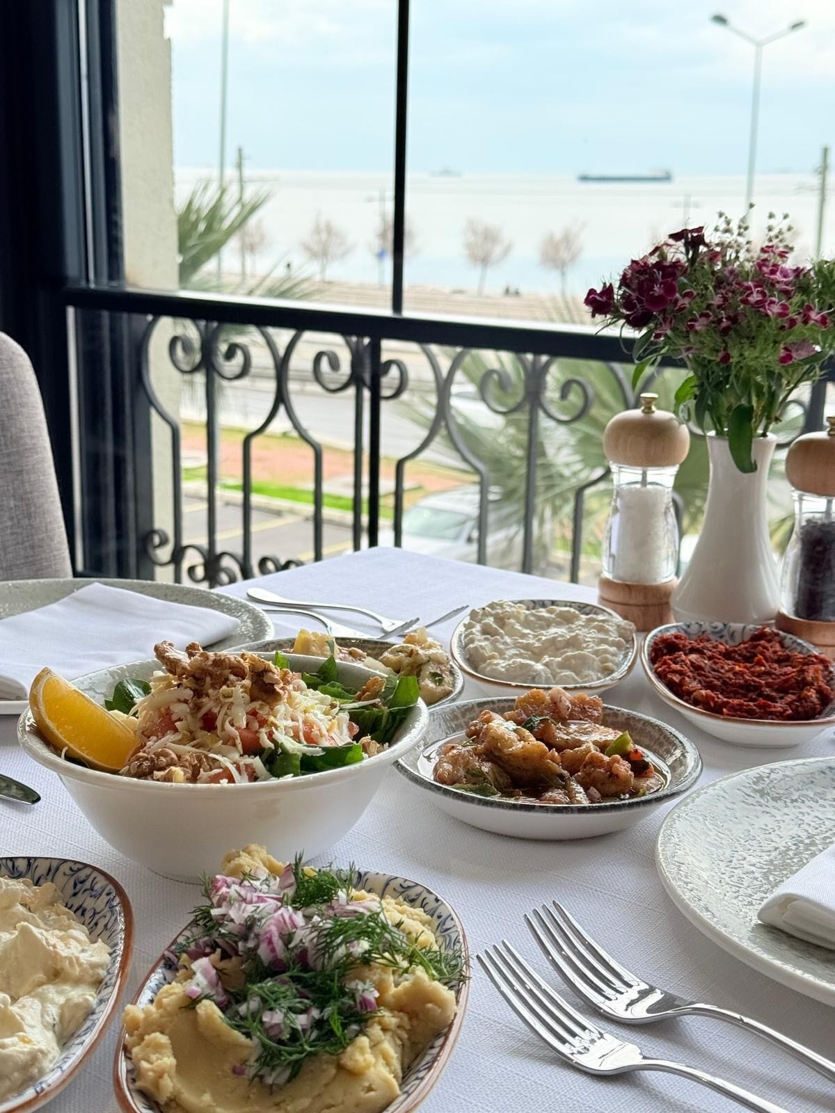 مطعم