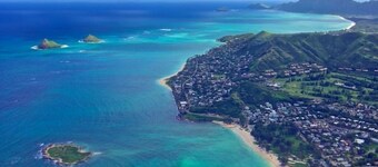 Kailua 2 Bedroom, 2 Bath Private Unit - 15 Minute Walk to Beach