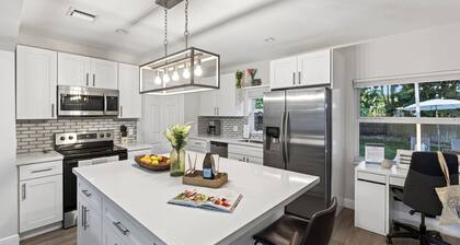 Firepit, Hot Tub & Deck | Close to Beach â Middle Terrace Cottage by AvantStay