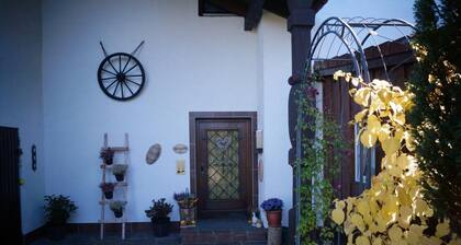 Apartment Dallinger, 35qm, OG, Schlafsofa, 2 Personen