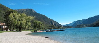 Nice apartment for 5 guests with WIFI, TV, terrace and pets allowed