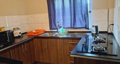 Airport Transit Apartment