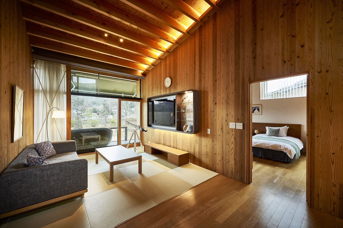Design-Zweibettzimmer, 1 Schlafzimmer, Nichtraucher | 1 Schlafzimmer, Minibar, Zimmersafe, Verdunkelungsvorhänge