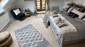 Unclassified image, 2 of 30, button - Lurg Lodge (Inverurie)