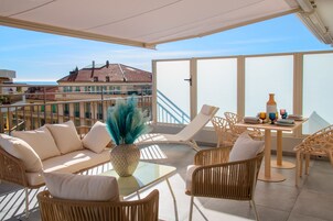 Panoramic Studio | Terrace/patio