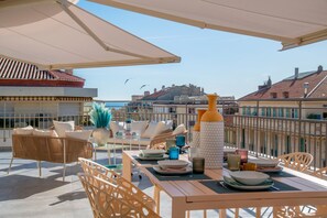 Terrace/patio - Résidence Hôtelière Chambord (Menton)