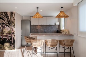 Panoramic Apartment | Private kitchen | Electric kettle