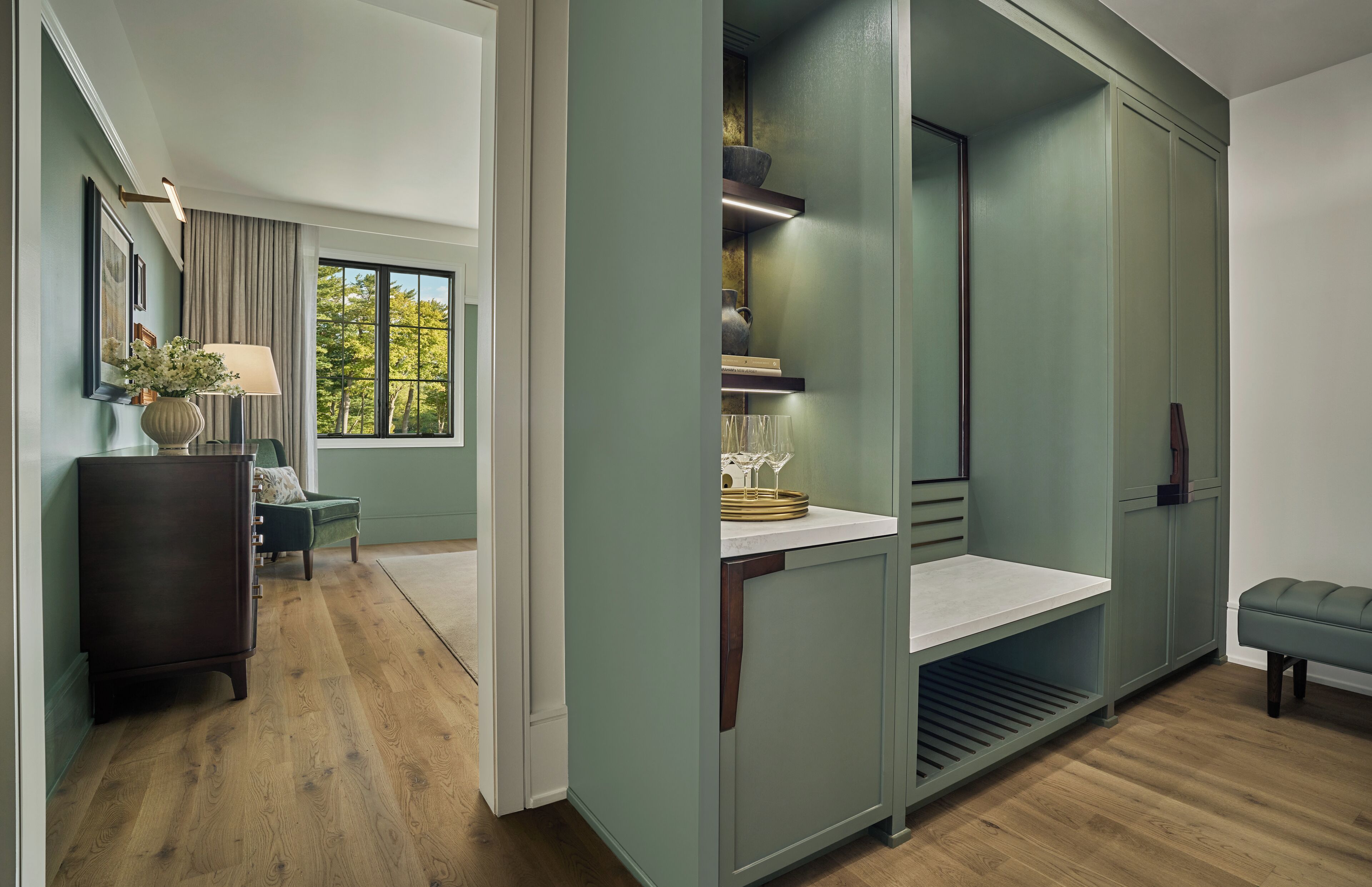 迷你吧、客房内保险箱、遮光窗帘、熨斗/熨衣板