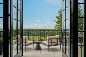 Somerset Suite | Terrasse/patio