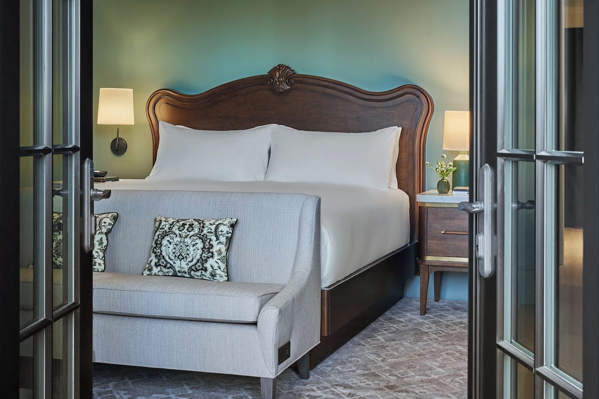 1 bedroom, minibar, in-room safe, blackout drapes