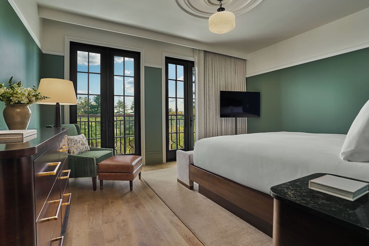 1 bedroom, minibar, in-room safe, blackout drapes