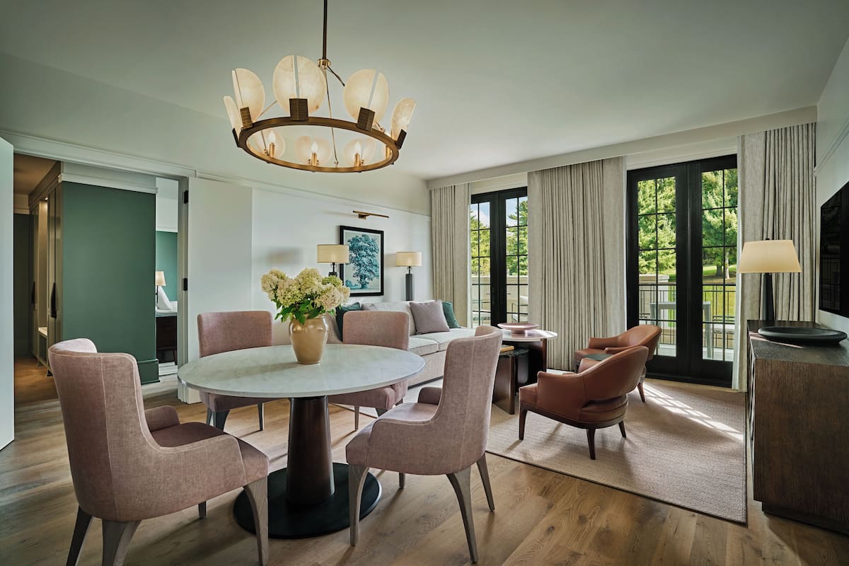 Deluxe Resort One Bedroom Suite | Living area | LED TV