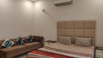 Executive Triple Room | Free WiFi