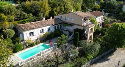 Les Petites Terrasses