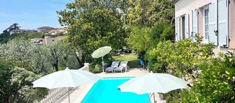 Les Petites Terrasses