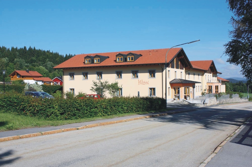 Wolfsteiner Werkstätten Tagungs-, Freizeit- und Wellnesshaus "Witikohof" image