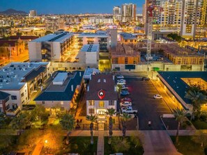 Exterior - Modern Apartment in the Heart of Phoenix (5) (Phoenix)