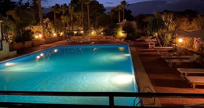 Villa Palmizi with private pool, 6 bedrooms, 8 bathrooms in the heart of Salento