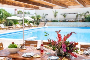 Pool - Villa Palmizi with private pool, 6 bedrooms, 8 bathrooms in the heart of Salento (Ruffano)