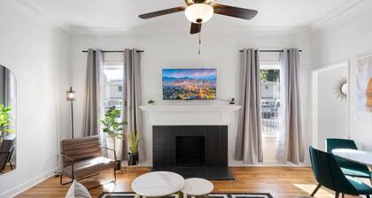 Modern Apartment in the Heart of Phoenix (4)