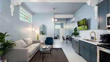 TV, fireplace, offices